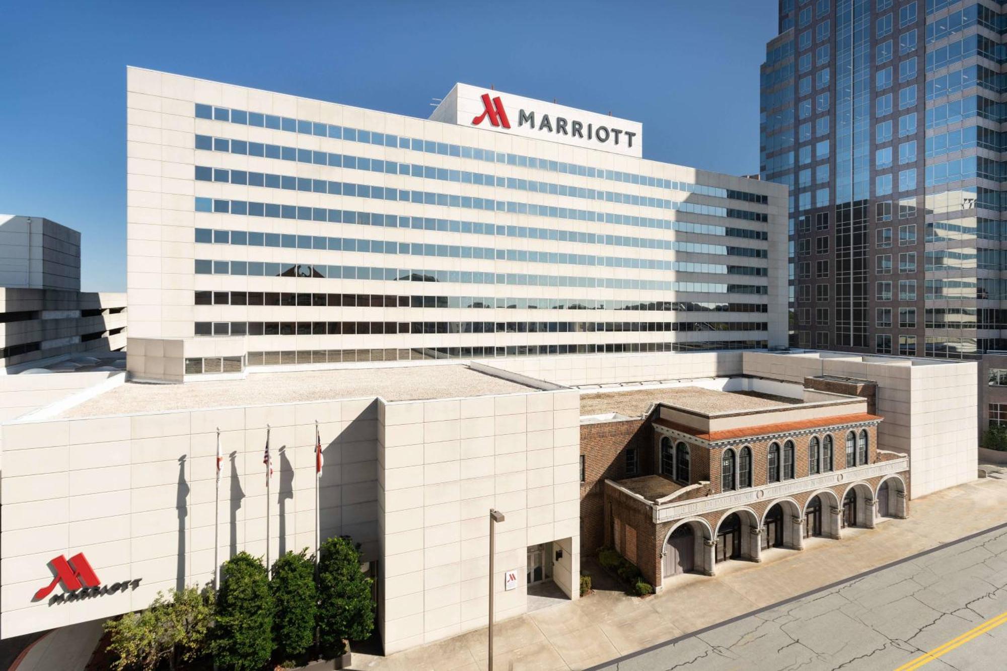 Marriott Greensboro Downtown Екстериор снимка