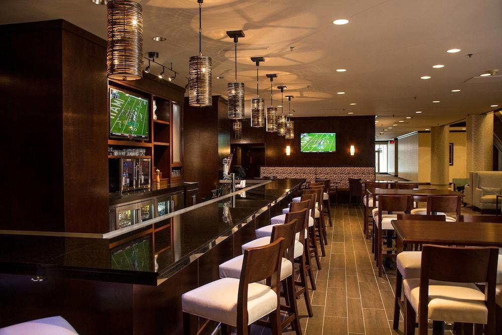 Marriott Greensboro Downtown Екстериор снимка